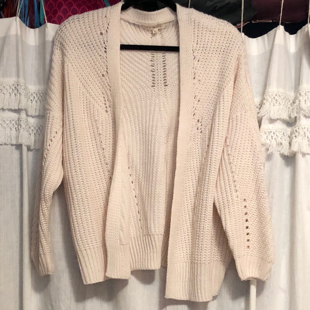 WORN ONCE Cream colored pac sun cardigan